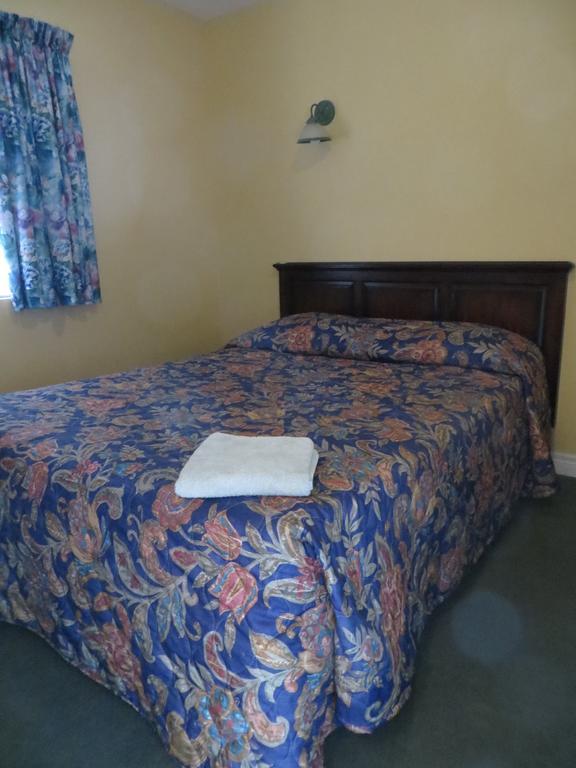 واساغا بيتش Villa Nova Motel المظهر الخارجي الصورة
